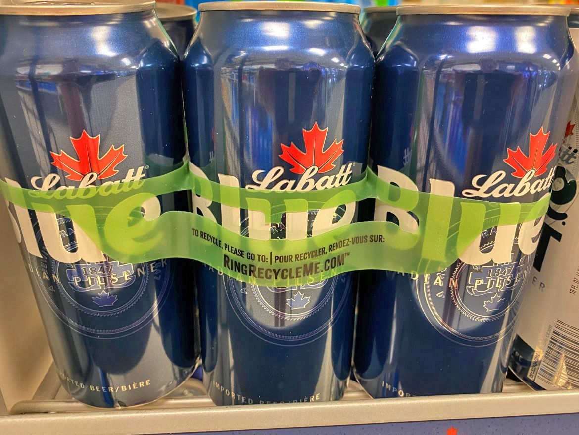 Labatt USA Transitions to More Sustainable Packaging with Ring Carriers Made of Recycled Content